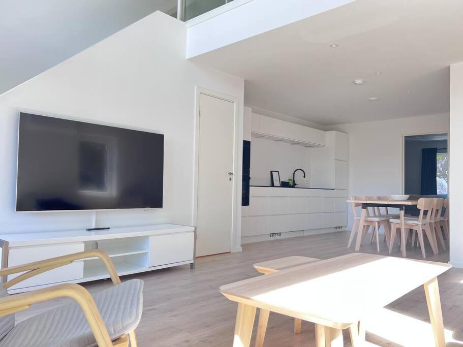 Top Floor Apartment Arossanden 5 A クリスティアンサン エクステリア 写真