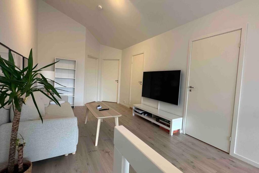Top Floor Apartment Arossanden 5 A クリスティアンサン エクステリア 写真